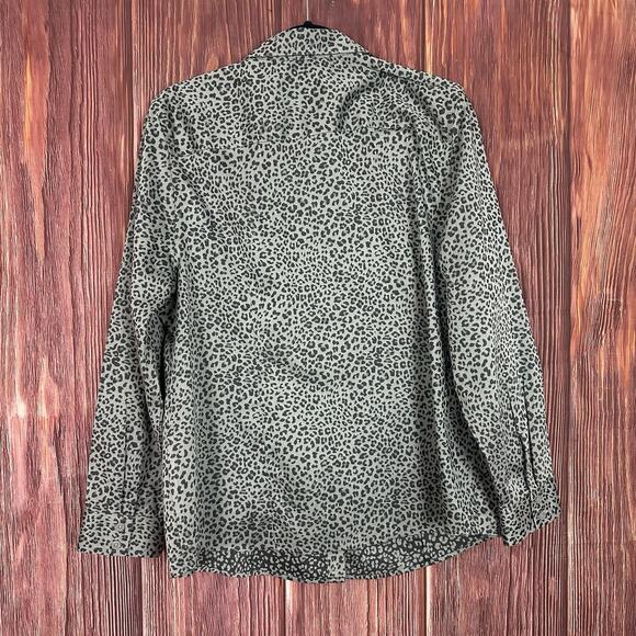 CHICO’S NO-IRON Stretch Cool Max All Season Animal Print Shirt - Size 3 US 16/18 - Picture 4 of 4
